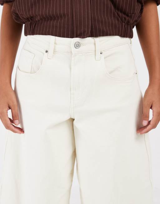 ONLY Petite Tamy barrel jeans in ecru, 5 of 5