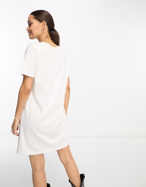 Only Petite – Vit t-shirtklänning i minilängd , 2 av 4