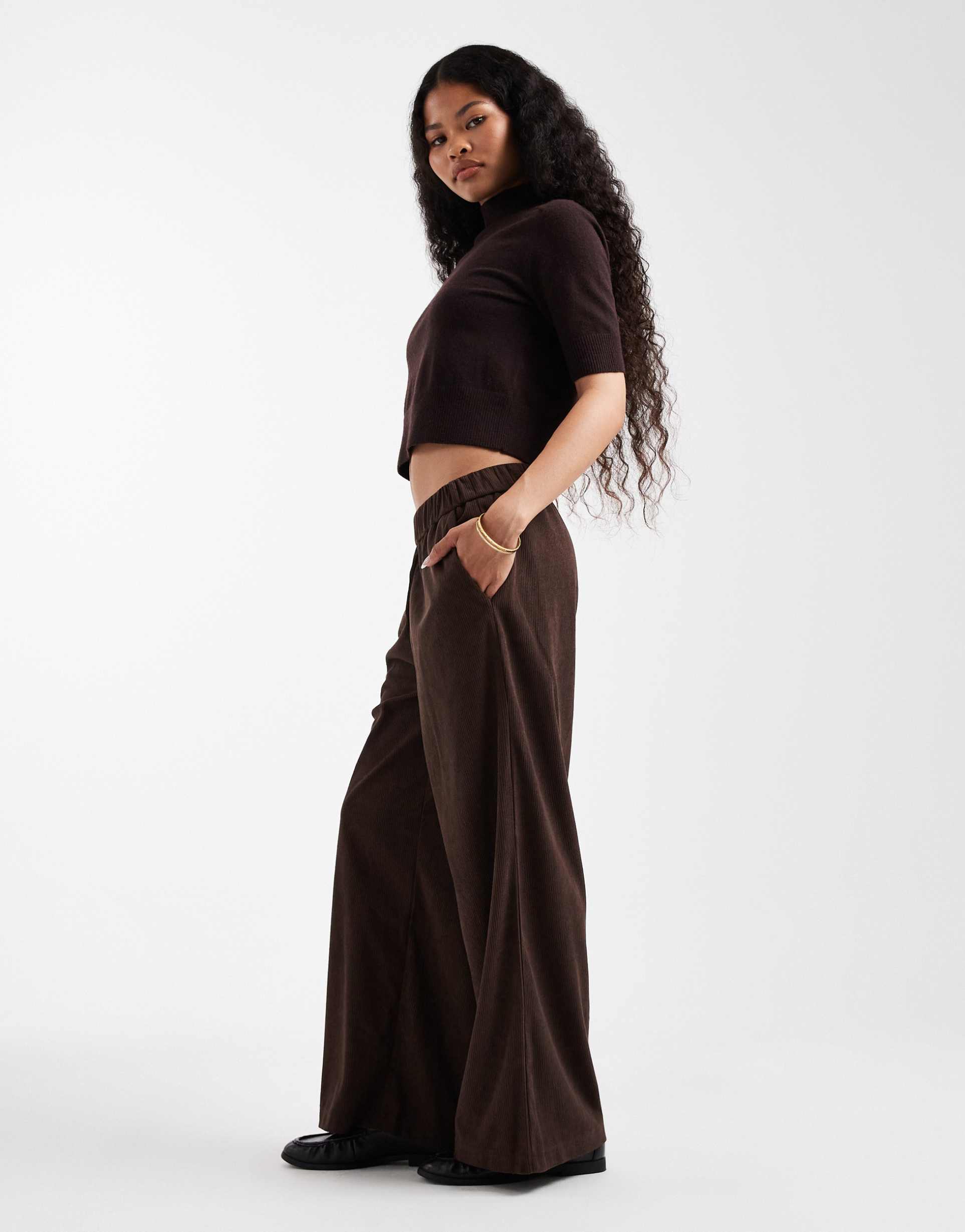 only petite wide leg pull-on cord pants in brown