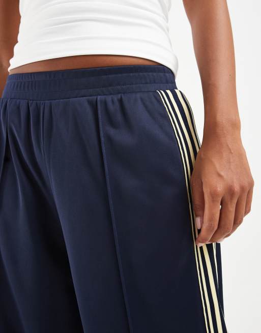 ONLY Petite wide leg satin pants with side stripes in navy, 4 of 5