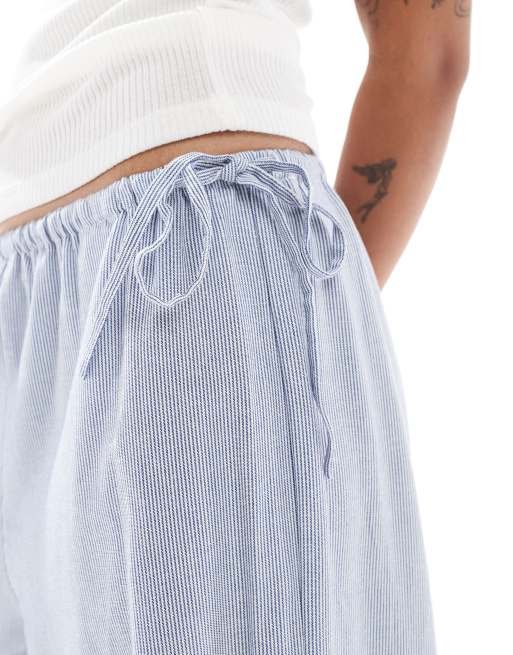 ONLY Petite wide leg tie detail pants in blue stripes, 3 of 5