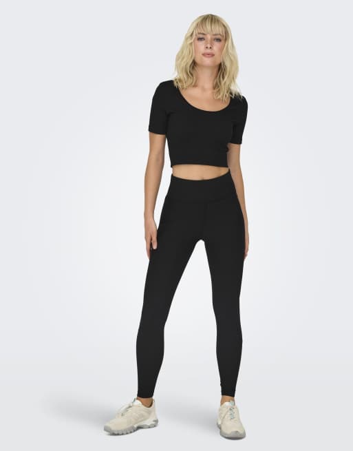 Only Play – Czarny treningowy top, 2 z 4