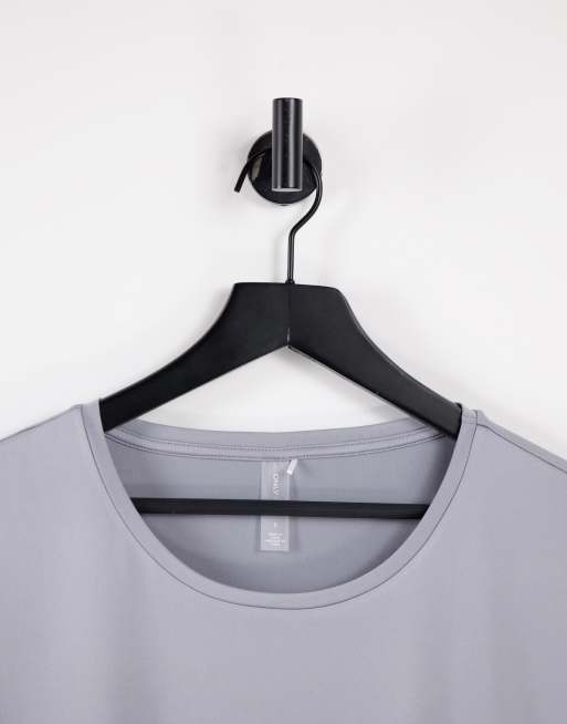 Only Play - Grå trænings-T-shirt med korte ærmer, 3 af 4