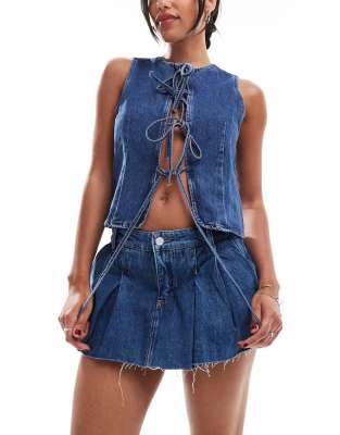 Only Pleated Denim Mini Skort In Indigo Wash-blue