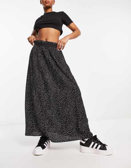 Black spot outlet pleated mini skirt