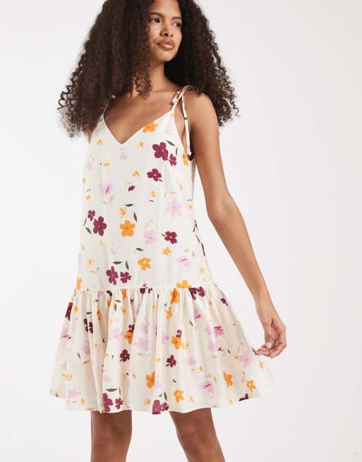 ONLY pleated mini dress in white floral, 4 of 4