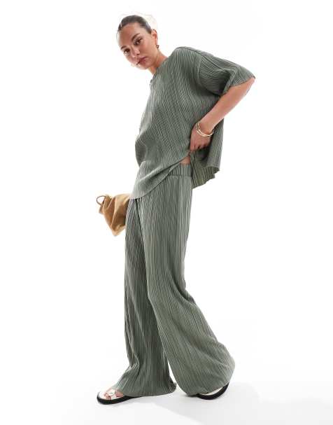 ONLY plisse wide leg pants in green - part of a set - view 1