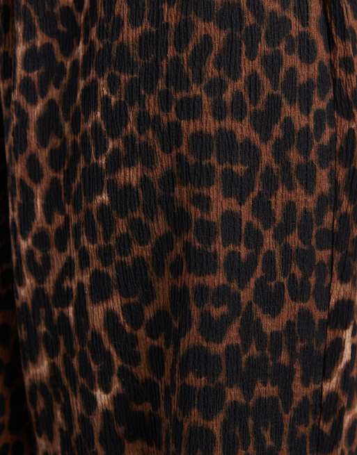 ONLY – Plissierte Hose mit Animal-Print und weitem Bein, 5 von 5