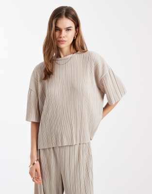 ONLY - Plissiertes Boxy-Fit-T-Shirt in Creme, Kombiteil-Weiß