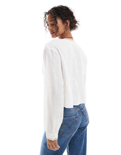 ONLY pointelle details cropped blouse in white, 3 of 4