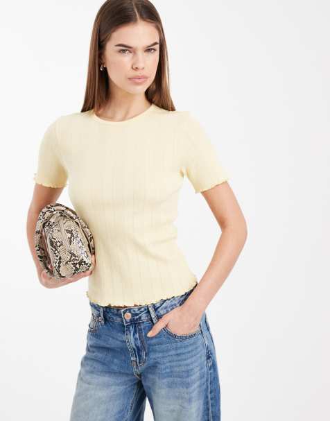 ONLY pointelle lettuce edge top in pale yellow