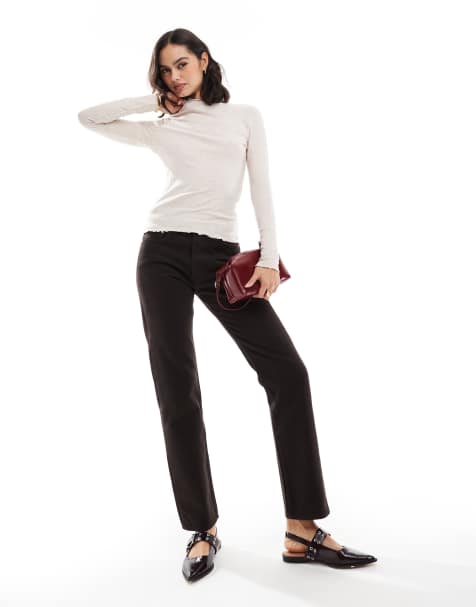 ONLY lettuce edge high neck ribbed top in beige 