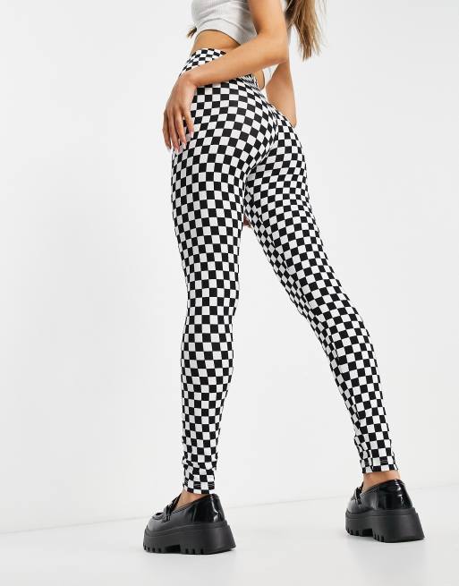 Only printed leggings in mono checkerboard