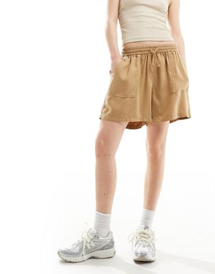 ONLY high waist pull on cargo short in light brown