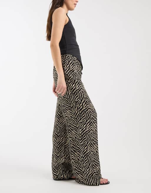 ONLY pull on pants in zebra print, 2 of 5