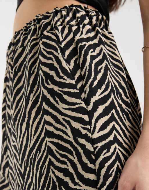 ONLY pull on pants in zebra print, 4 of 5