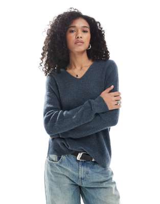 ONLY - Pullover in Indigoblau mit V-Ausschnitt