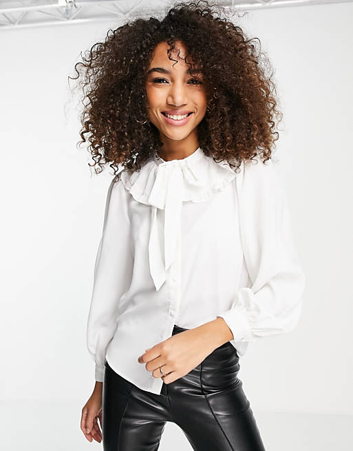 Only pussybow ruffle collar blouse in white