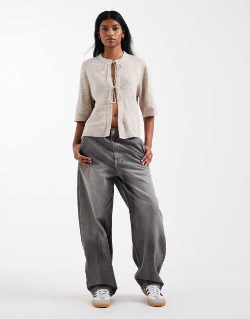 ONLY - Rechte gebreide top met korte mouwen en striksluiting aan de voorkant in beige, 2 van 4