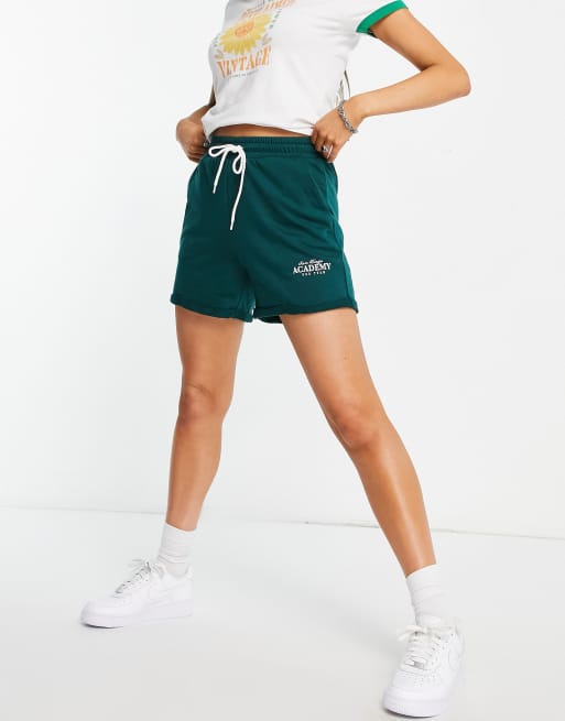 Only retro tennis sweat shorts in dark green