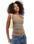 [ONLY] ONLY reversible seamless square neck singlet top in brown 6 Walnut