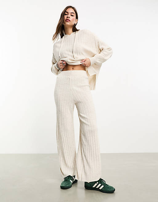 https://images.asos-media.com/products/only-ribbed-knit-pants-in-cream-part-of-a-set/205241899-1-cream?$n_640w$&wid=513&fit=constrain
