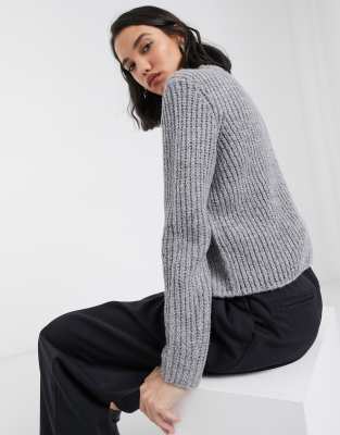 gray ribbed sweater