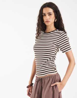 Only Ribbed T-shirt In Brown
