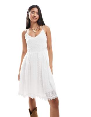 ONLY - Robe courte avec détails en dentelle - Blanc - view 1