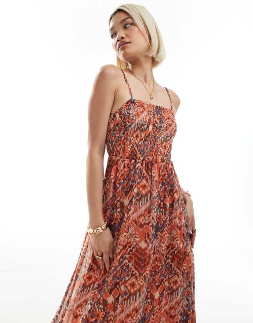 ONLY - Robe longue à fines bretelles et imprimé ikat - Rouge