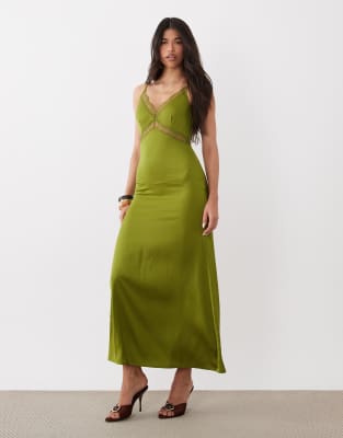 ONLY - Robe longue effet satin avec détails en dentelle - Olive-Vert