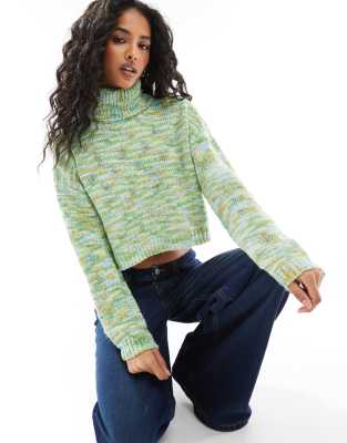 roll neck cropped sweater in tonal green