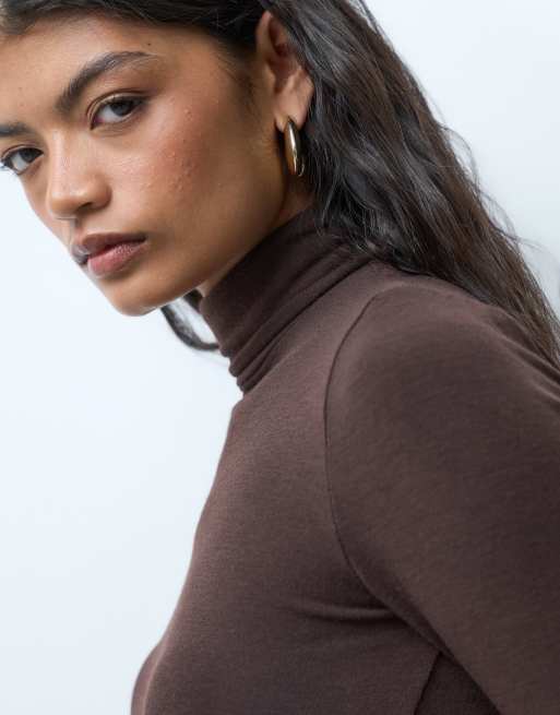 ONLY roll neck long sleeve top in chocolate, 2 of 4