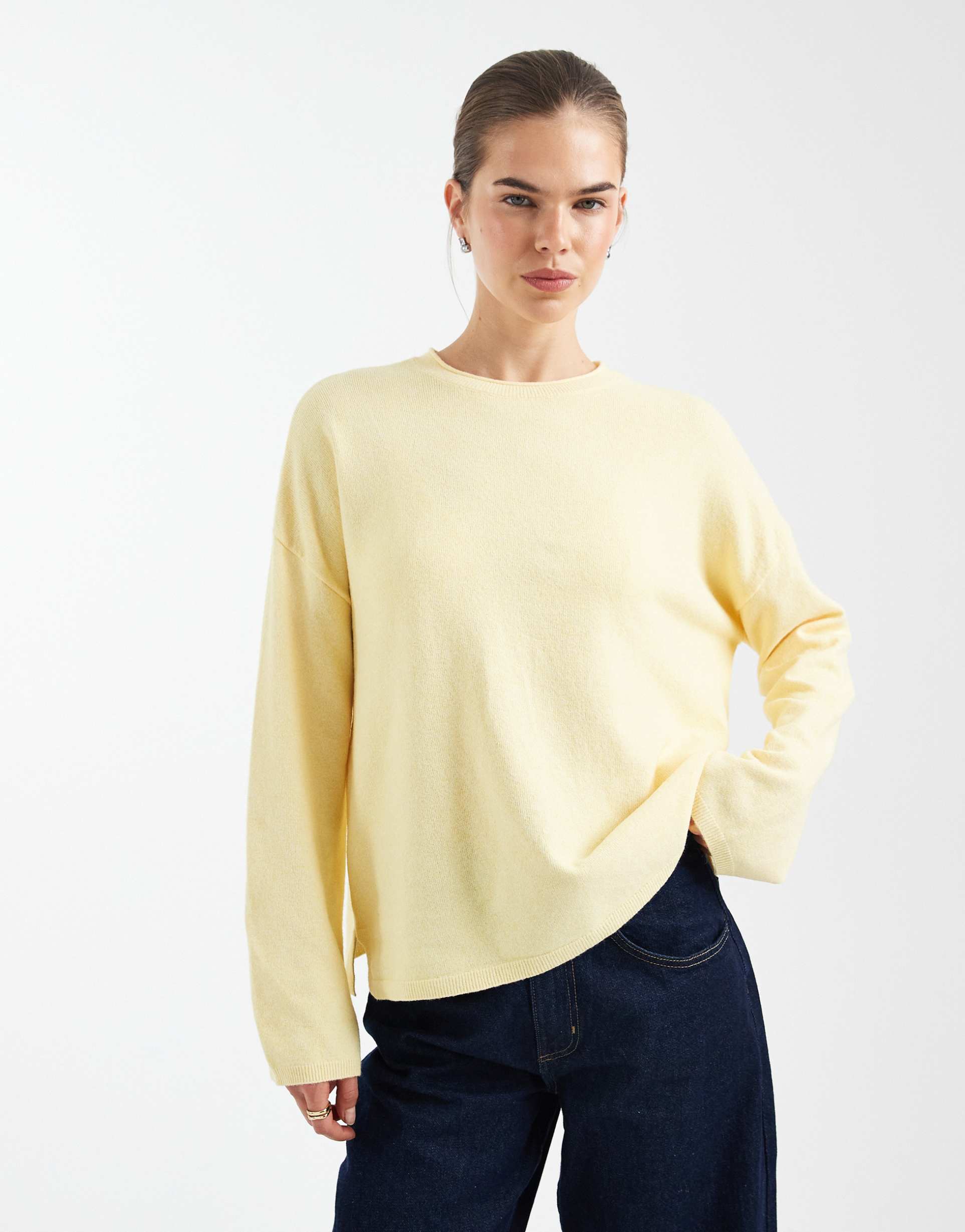 only round neck boxy knit top in pale yellow