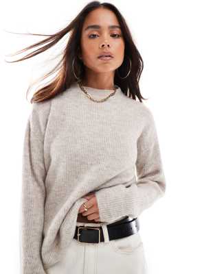 ONLY round neck jumper in stone-Neutral