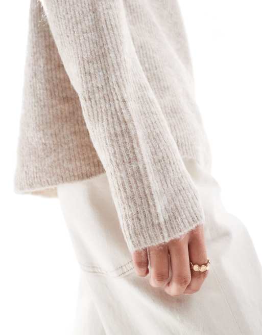 ONLY round neck sweater in stone 