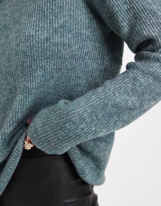 ONLY round neck jumper in green 
