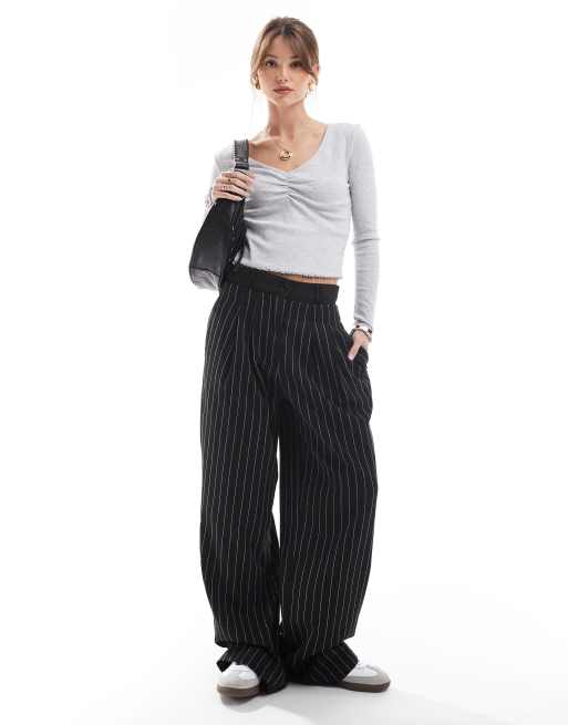 ONLY ruched front detail long sleeve top in light grey, 2 of 4