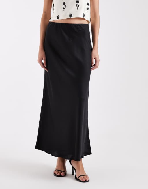 ONLY satin maxi skirt in black, 2 of 5