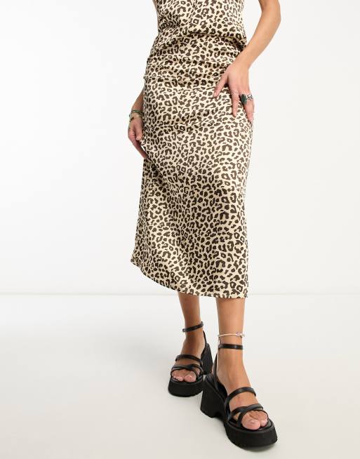 Leopard print best sale midi slip skirt