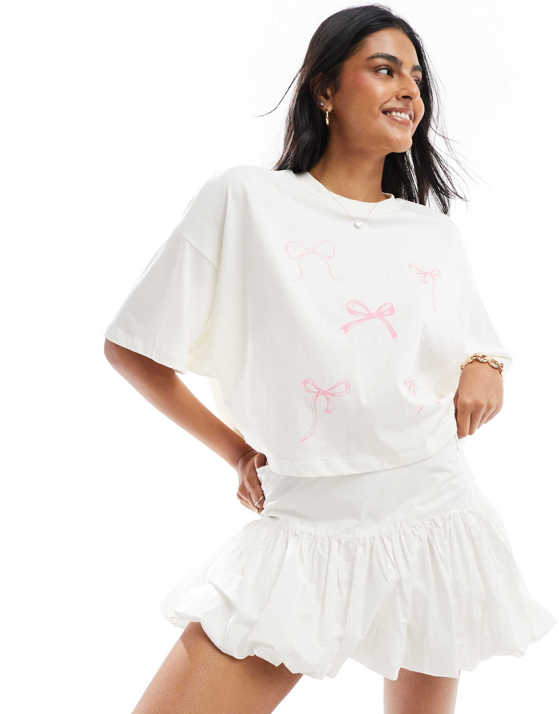 only scattered pink bow graphic cropped t-shirt in white