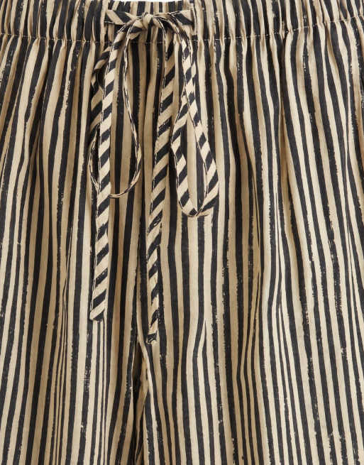 ONLY – Schlupfhose in Schwarz gestreift, Kombiteil, 9 von 9