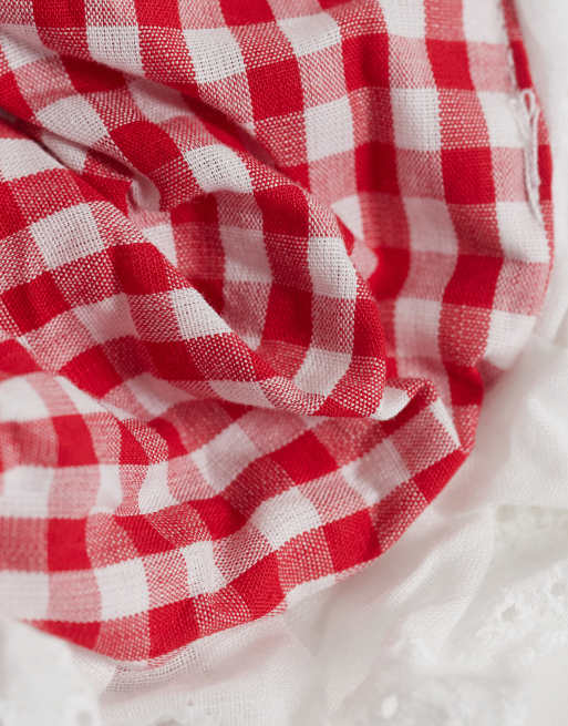 ONLY – Scrunchie-Haargummis in Rot mit Lochstickerei, 2 von 3