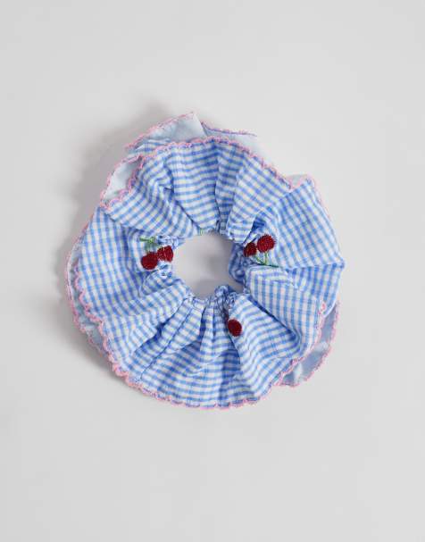 ONLY - Scrunchie met kersenprint in lichtblauwe gingham ruit - view 1