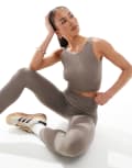 [ONLY] Only seamless crop top in mushroom (part of a set)-Neutral S-M Mushroom