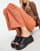 Thumbnail 3 van 4