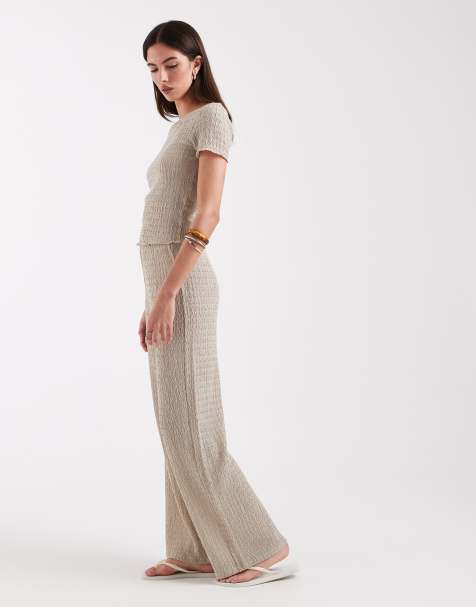 ONLY – Set aus Seersucker in Steinbeige mit Oberteil und Hose - view 1