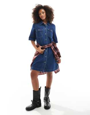 short sleeve denim dress in dark wash blue