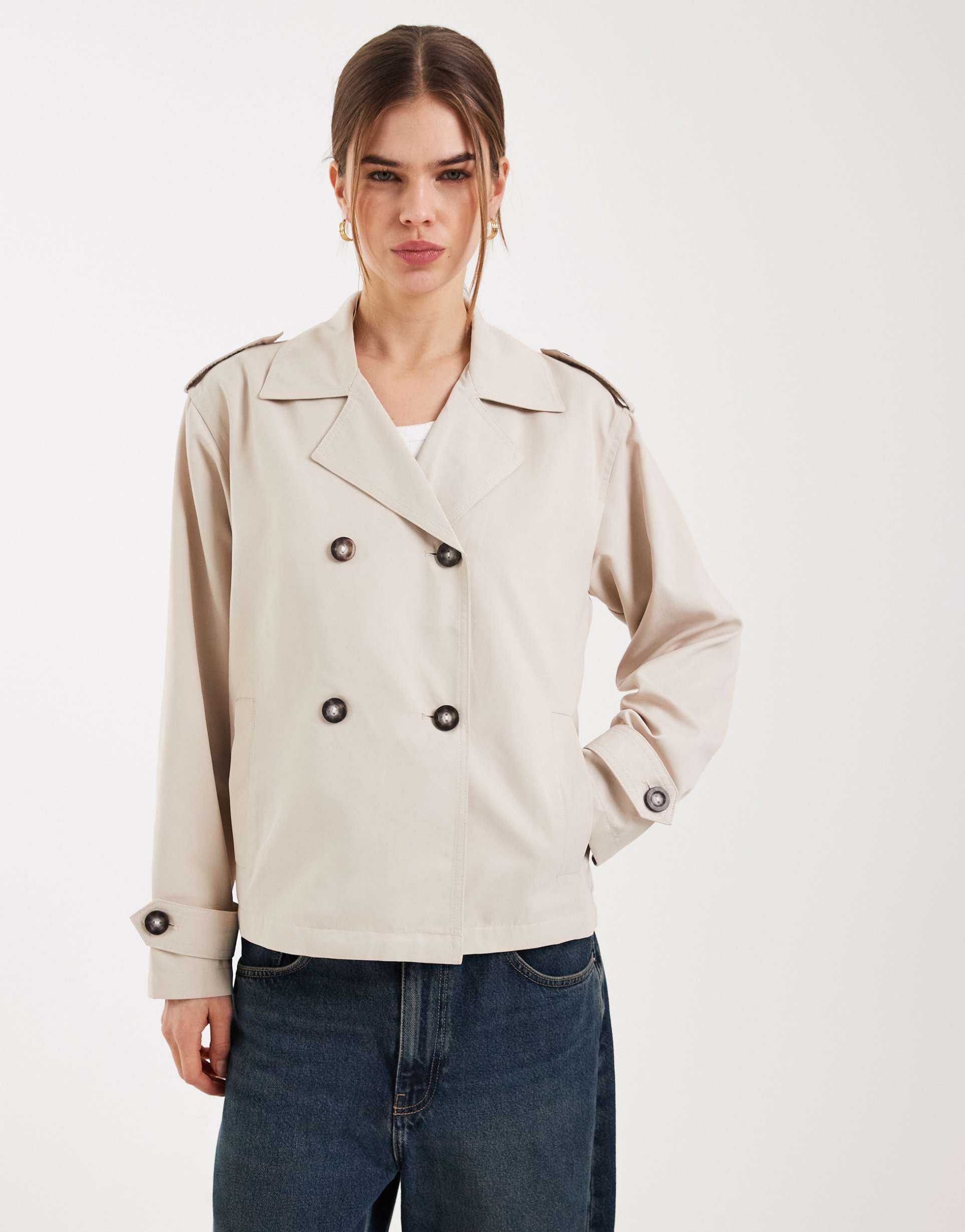 only short trench coat in beige