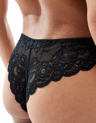 ONLY - Slip in Schwarz mit brasilianischem Schnitt und Spitzenbesatz